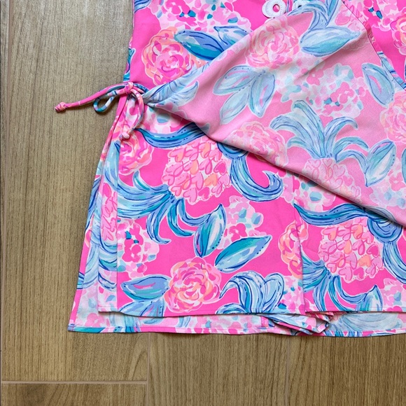 Lilly Pulitzer Pink and Blue Floral Romper. Preowned. Reposhed - Picture 6 of 10